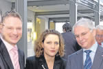 v.l.: Stefan Klein, Carola Reimann (MdB), P.-J. Schneider (Salzgitter AG)